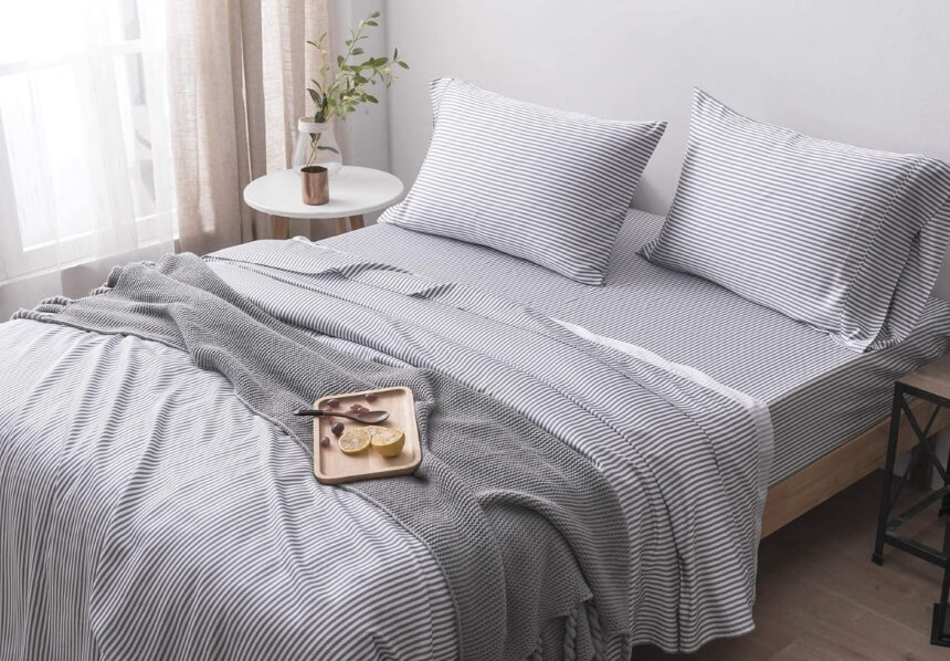 10 Best Bed Sheets for Memory Foam Mattress – Get the Comfort You Desire! (Winter 2023)