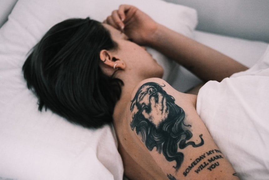 How to Sleep with New Tattoo without Damaging It (Winter 2023)